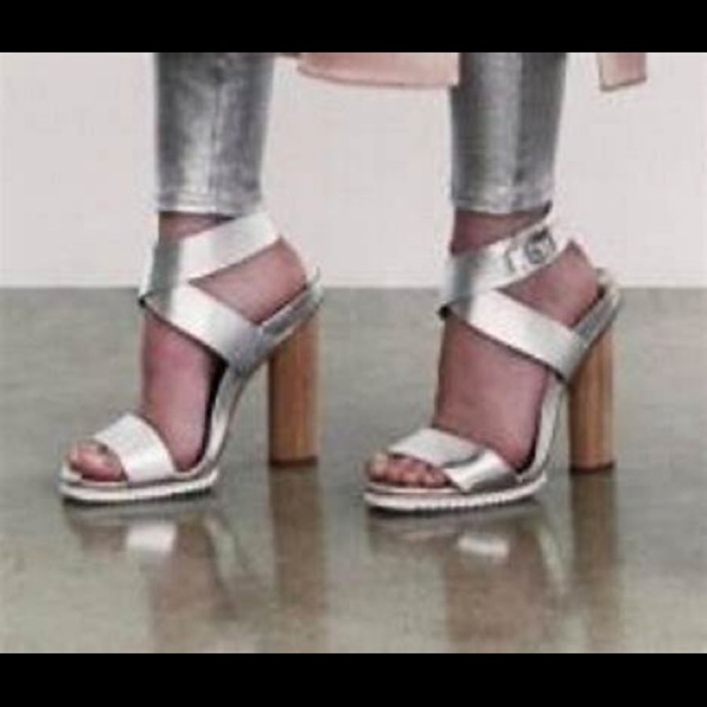 Halston Sandals